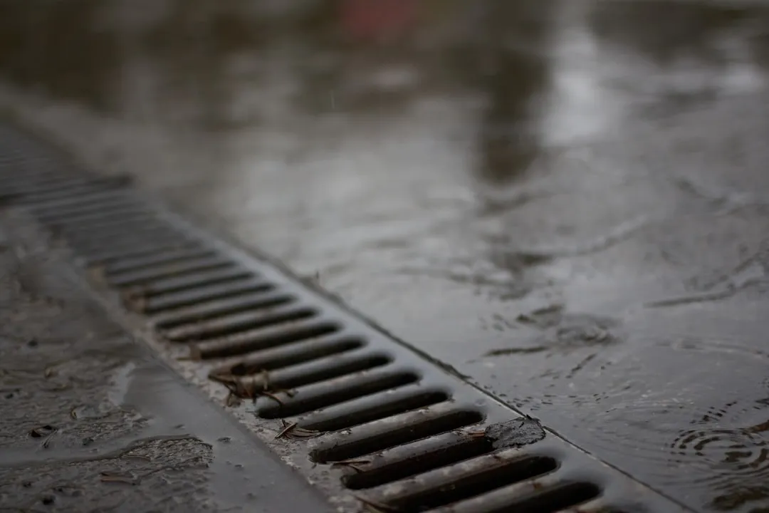 河南万安城建:市政道路工程雨季施工的技术要点与质量控制正文配图 1